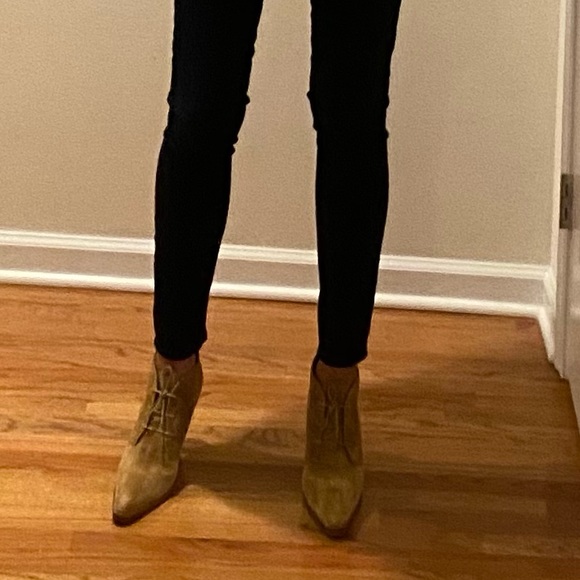 New Coach tan suede booties size 10 made in Italy - Picture 4 of 14